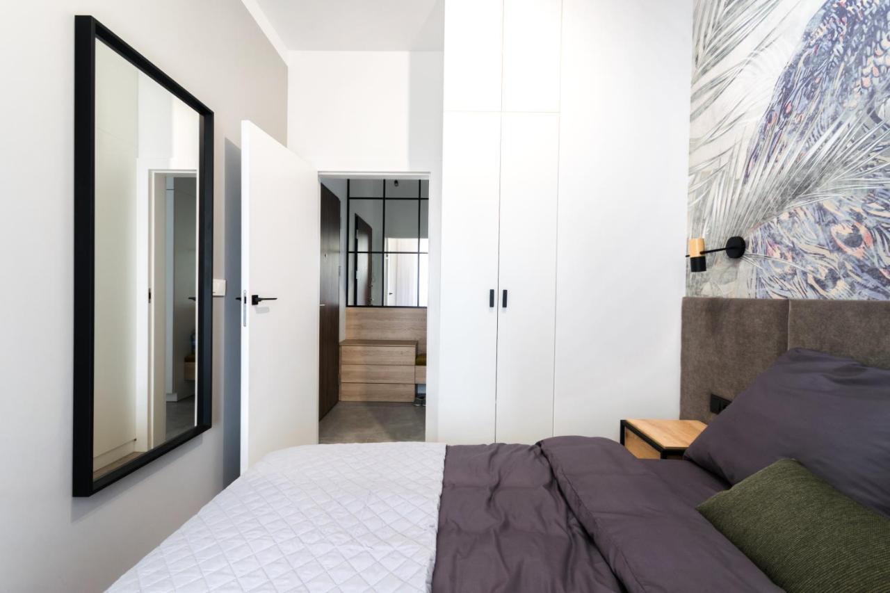 Apartament Voila ワルシャワ エクステリア 写真