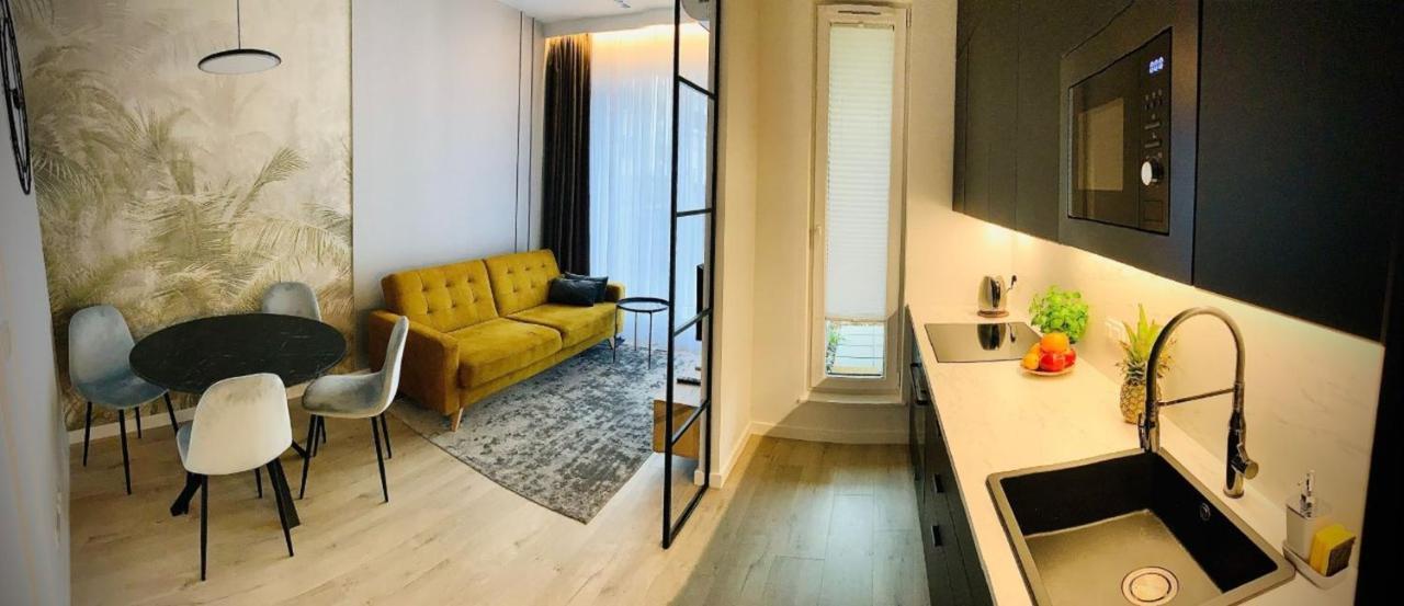 Apartament Voila ワルシャワ エクステリア 写真